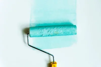 Peinture intérieure à Sains — murs, plafonds et boiseries